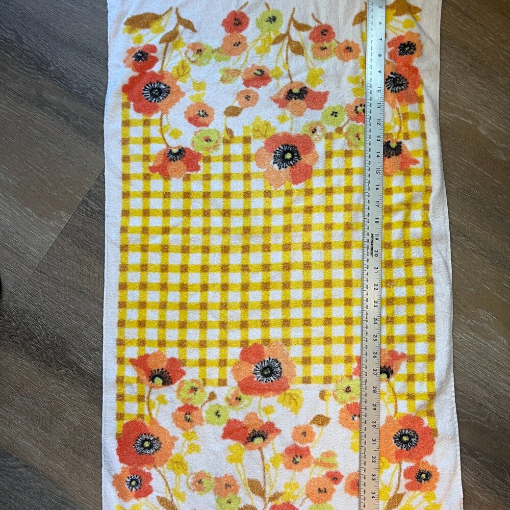 Vintage Cone Yellow Gingham & Floral Bath Towel - Cottagecore - Picture 4 of 7
